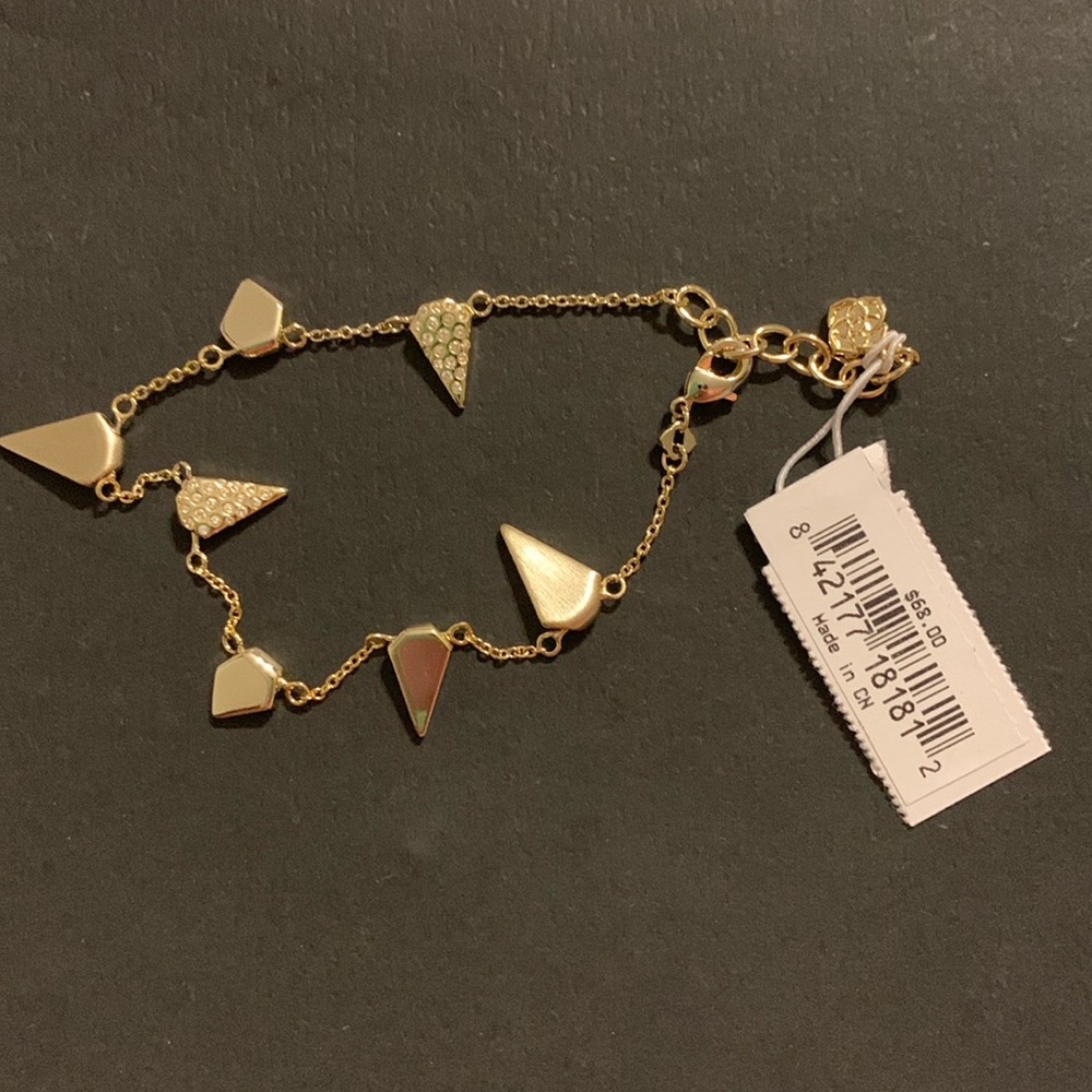 Bracelet